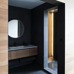 Moss Junior Suite Twin